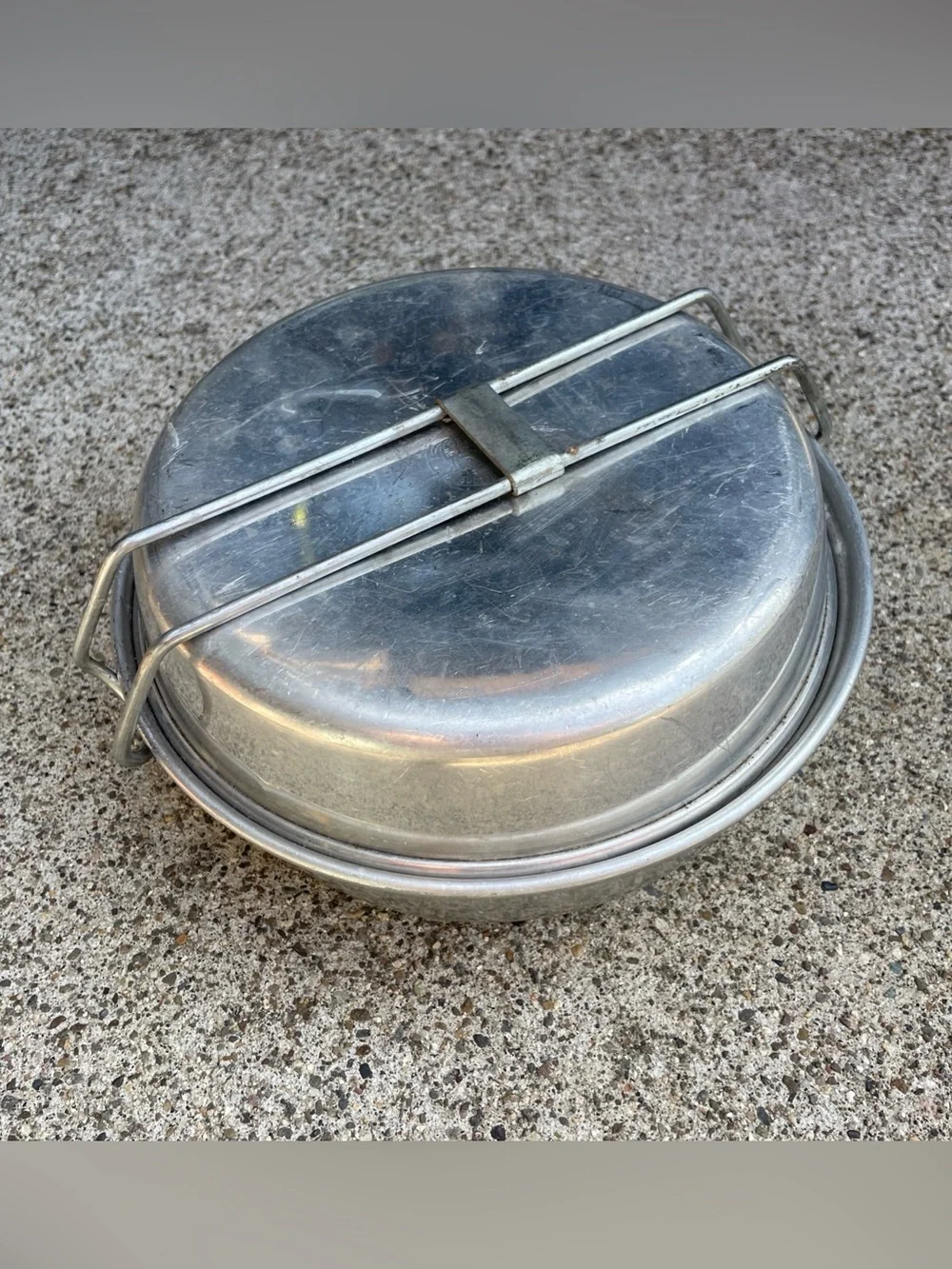 Vintage Bulldog Brand Camping Cooking Pots Aluminum Tins Pans Outdoor